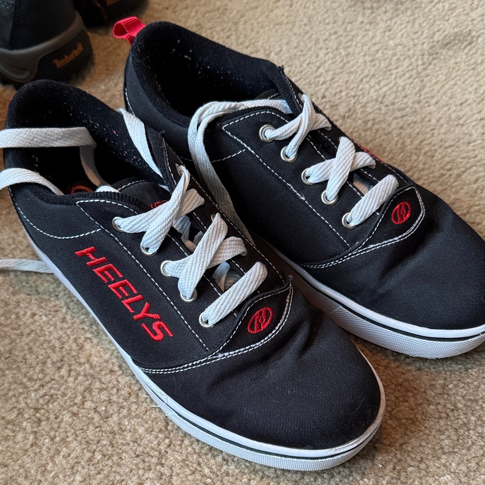 Heelys Black Canvas Shoes with White Laces